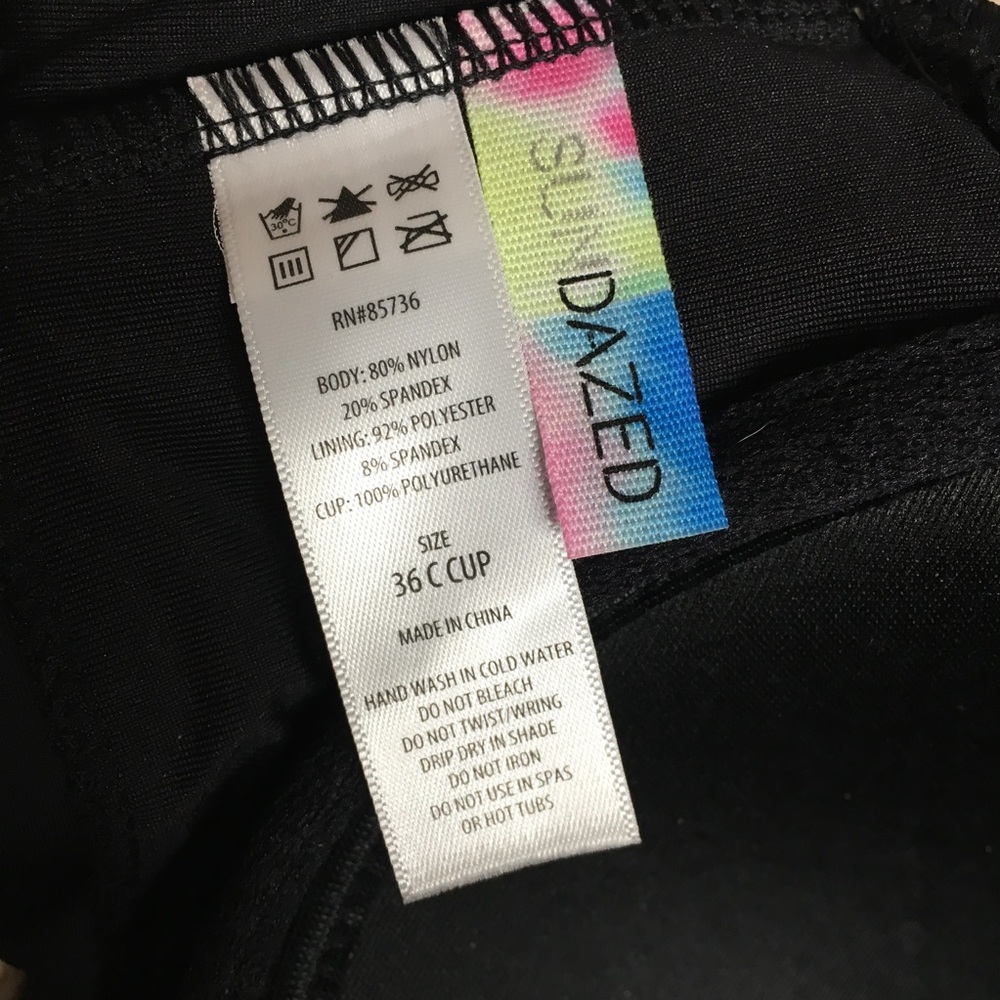 Sundazed Black Nixie Ruffle Edge Bikini Top Sz 36C - Picture 7 of 8